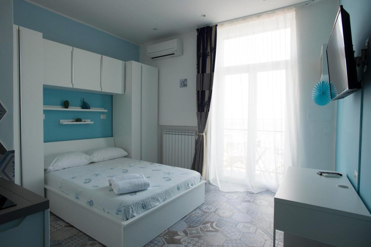 Nereidi Suites Σαλέρνο Εξωτερικό φωτογραφία